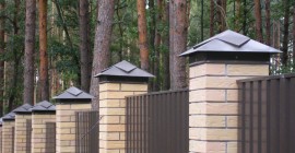 Паркани з профнастилу - ідеальне поєднання ціни та якості